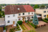 Hauseingang - Reihenmittelhaus mit Keller, Einbauküche, Terrasse, Balkon und Ausblick ins Grüne