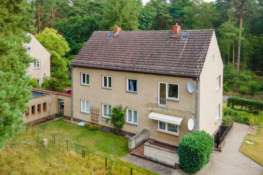 Auch als Kapitalanlage! Ein-/Zweifamilienhaus mit viel Potenzial in Bad Freienwalde OT Hohensaaten, 16259 Bad Freienwalde (Oder), Zweifamilienhaus zum Kauf