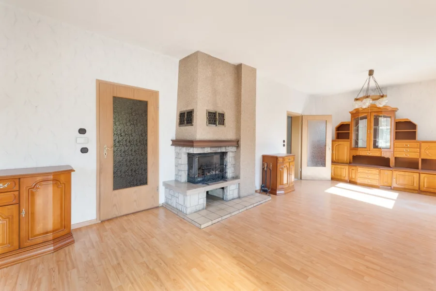 Wohnzimmer mit Kamin