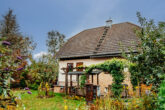 Mit liebevollen Details - Mit Keller, Wintergarten, Einbauküche, Sauna, Gartenküche u.v.m.: Einfamilienhaus in Eggersdorf