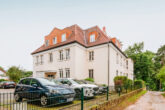 Stellplätze - Wassernah! Mit Terrasse, Einbauküche, Kellerabteil, Stellplatz: Eigentumswohnung in Strausberg