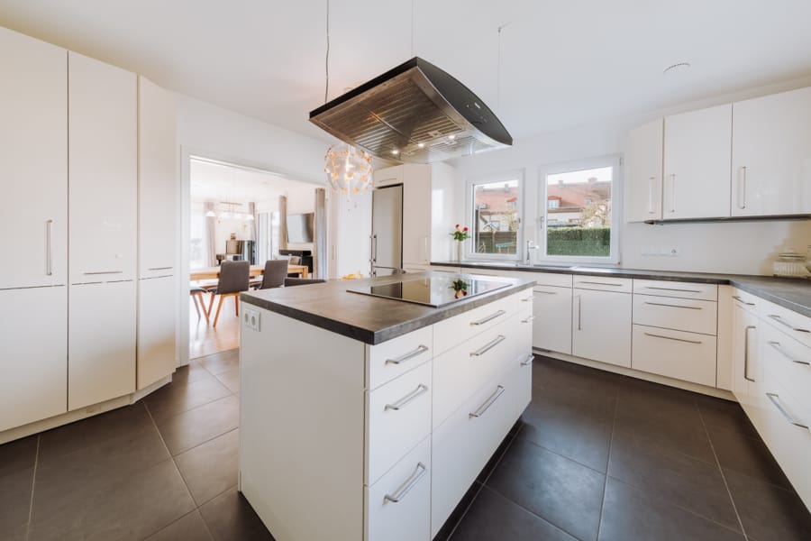 Hochwertige Einbauküche