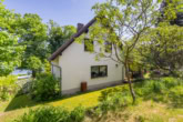 Haus am See - Mit Wassergrundstück! Einbauküche, Terrasse, Ferienbungalow, Garage: Einfamilienhaus Hennickendorf