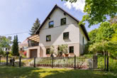 Großzügiges Einfamilienhaus - Mit Wassergrundstück! Einbauküche, Terrasse, Ferienbungalow, Garage: Einfamilienhaus Hennickendorf