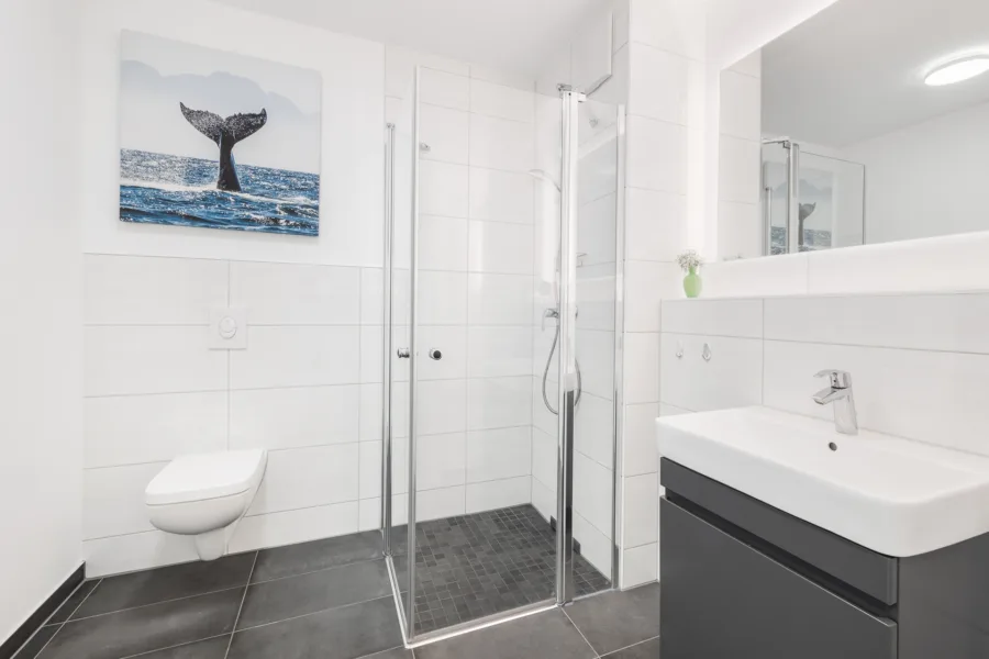 Bad I mit bodengleicher Dusche