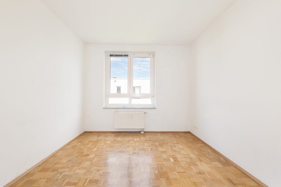 Schlafzimmer mit Parkett