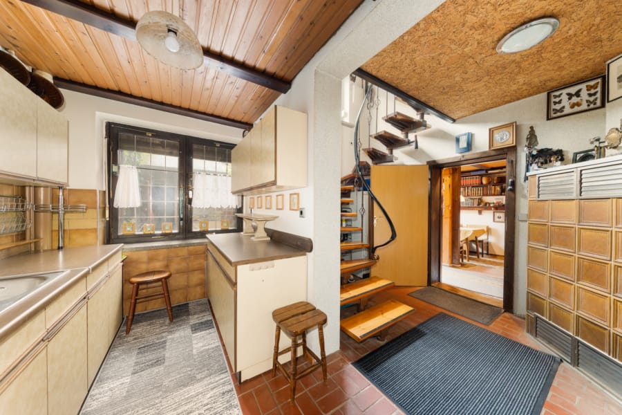 Mit offenem Bereich zur Treppe