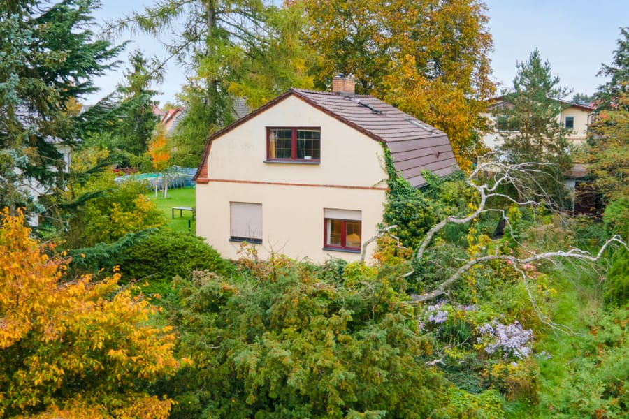 Ein-/Zweifamilienhaus in Kaulsdorf