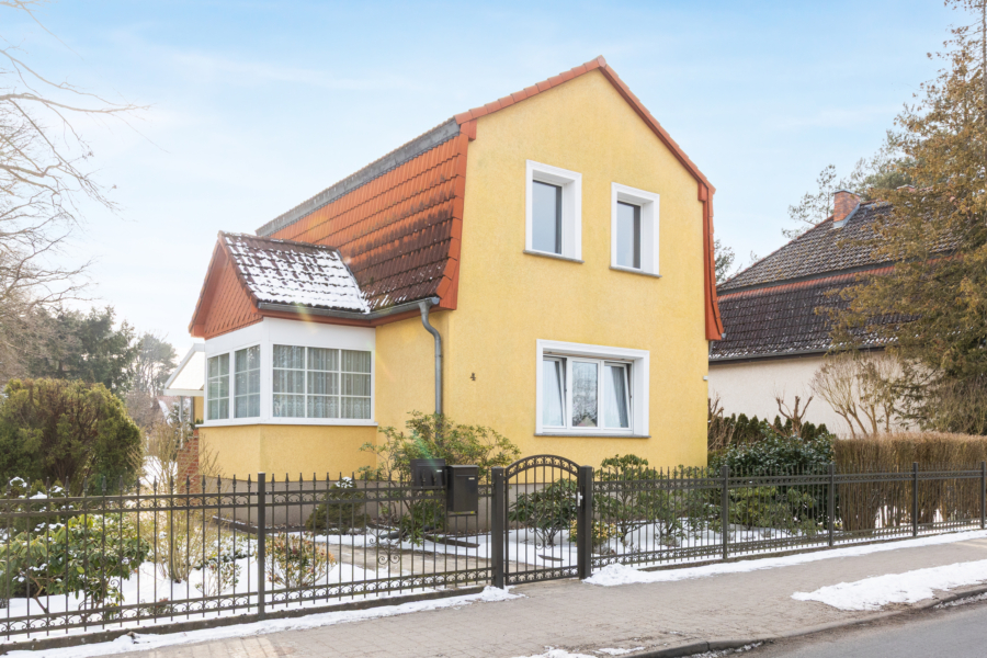Straßenseite