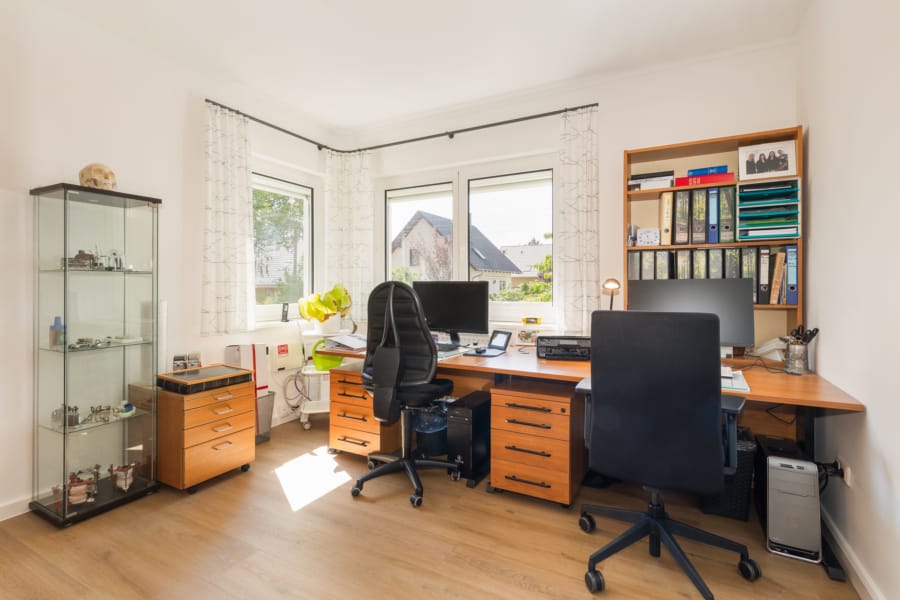 Schlafzimmer I / Büro