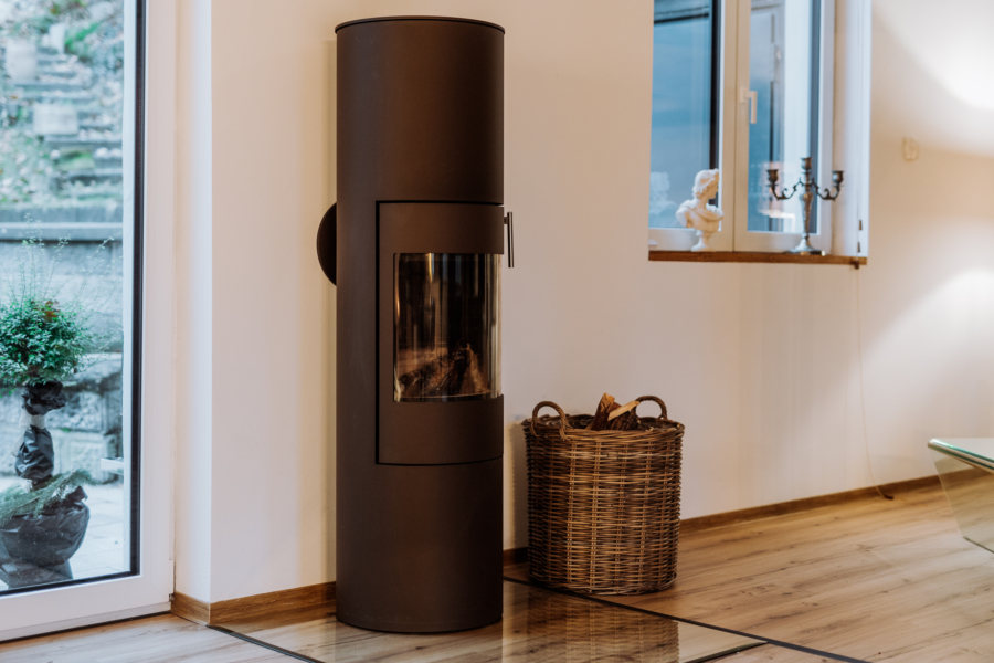 Holz-Kamin