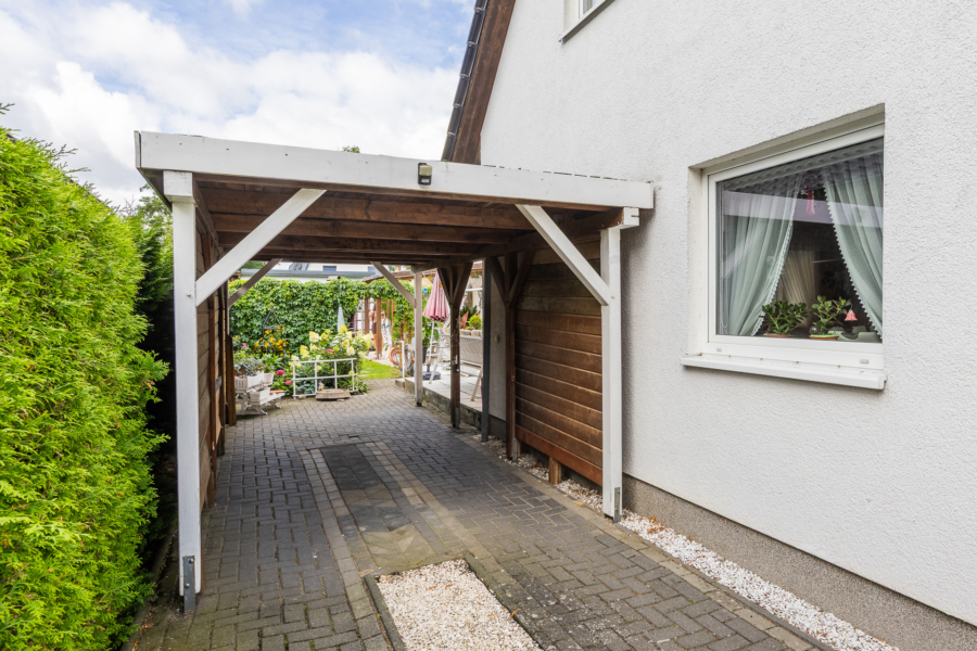 Carport