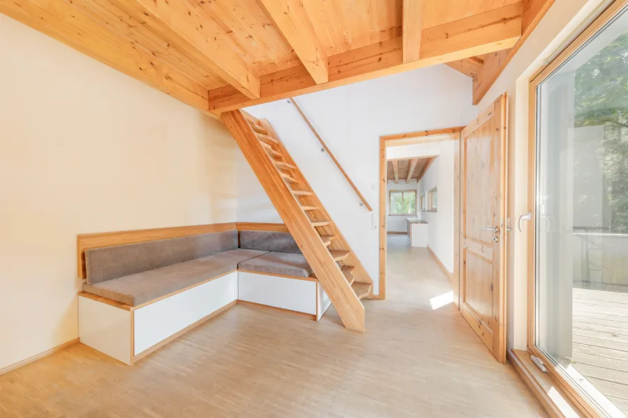 Schlafzimmer mit Balkonzugang