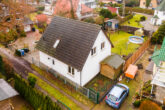 Haus in zweiter Reihe - Einfamilienhaus mit Pool in fantastischer Lage von Eggersdorf