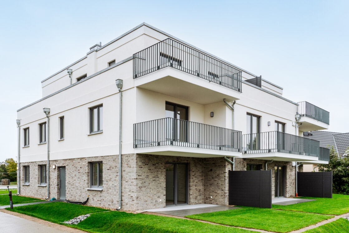 4 Moderne Neubau-Wohnungen mit newest Balkon und Pkw-Stellplatz