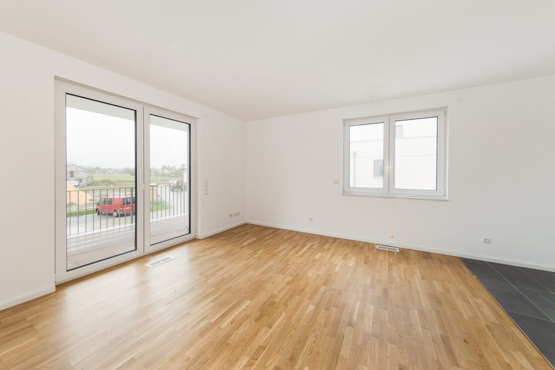 Modische 5-Raum Wohnung nach hochwertiger Sanierung mit Balkon, Dusche online und Wanne!