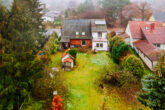 Blick von oben - Mit Keller, teilbarem Grundstück, großen Zimmern, Terrasse, Garage usw. Einfamilienhaus in Rehfelde