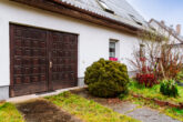 Garage - Mit Keller, teilbarem Grundstück, großen Zimmern, Terrasse, Garage usw. Einfamilienhaus in Rehfelde