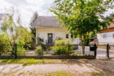 Haus in Petershagen-Eggersdorf - Mit Einbauküche, Keller, großem Wohnbereich: Einfamilienhaus bahnhofsnah in Petershagen/Eggersdorf