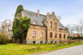 Straßenseite - Historisches Wohnhaus für bis zu vier Familien mit Scheune - auch als Kapitalanlage in Wriezen