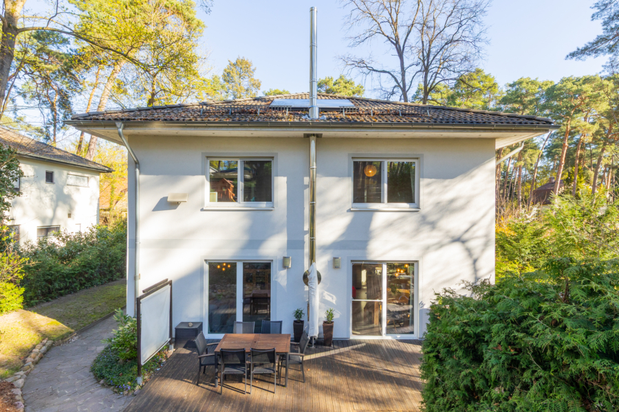 Stadtvilla Gartenseite