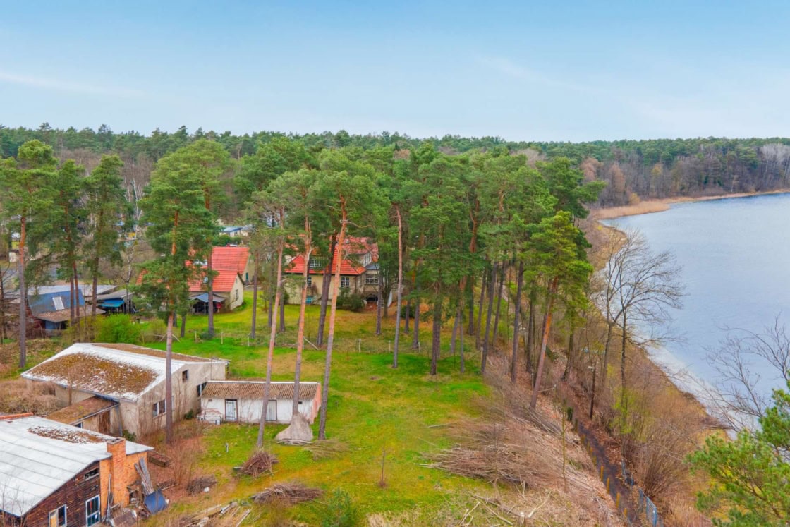 Direkt am Straussee, separater Seezugang! Bauträgerfreies & erschlossenes Grundstück in Strausberg - Vogelperspektive