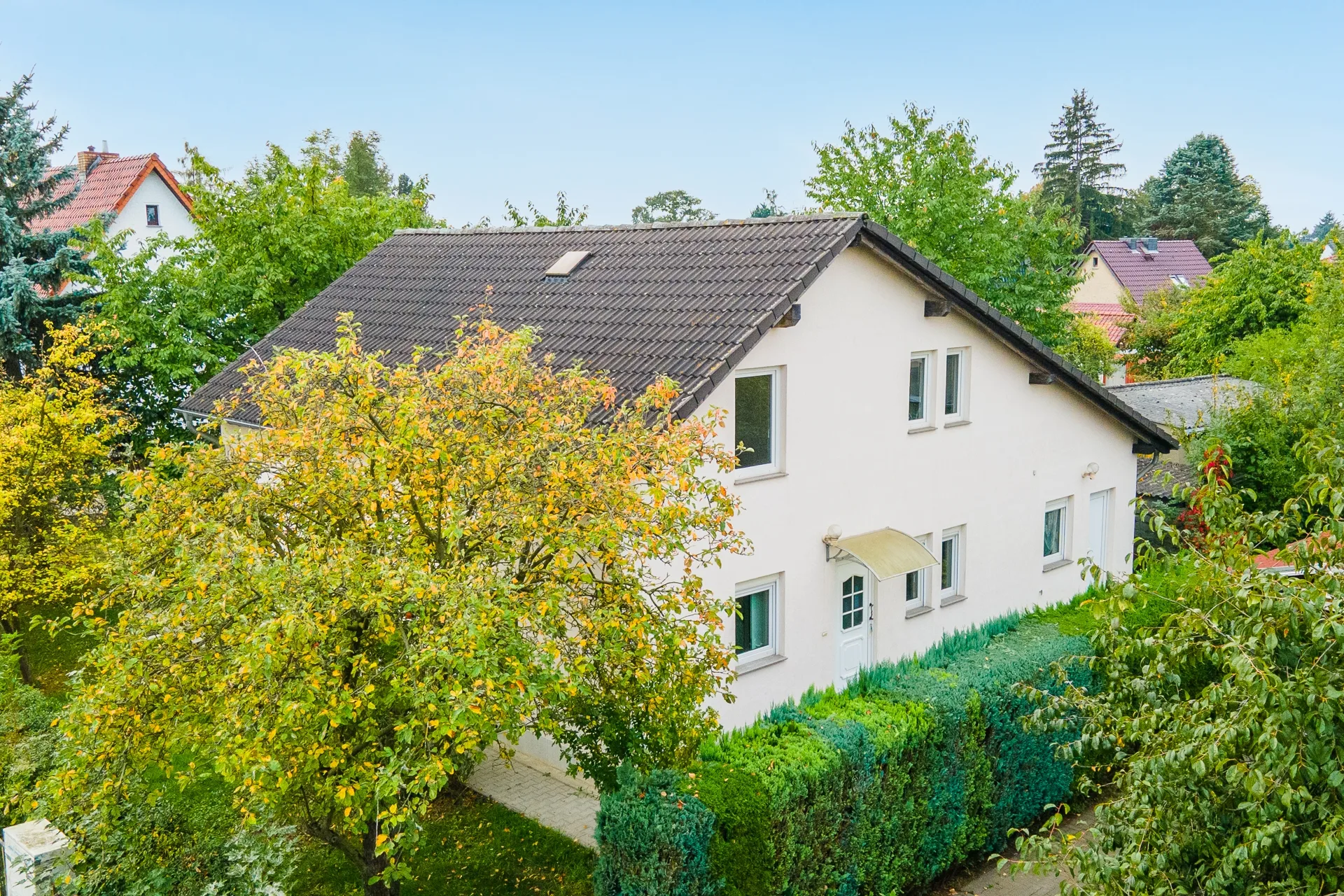 Einfamilienhaus mit Garten