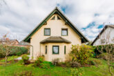 Einfamilienhaus in  Weißensee - Einfamilienhaus mit Fußbodenheizung, modernen Bädern, EBK, zwei Terrassen, Carport usw. in Weißensee