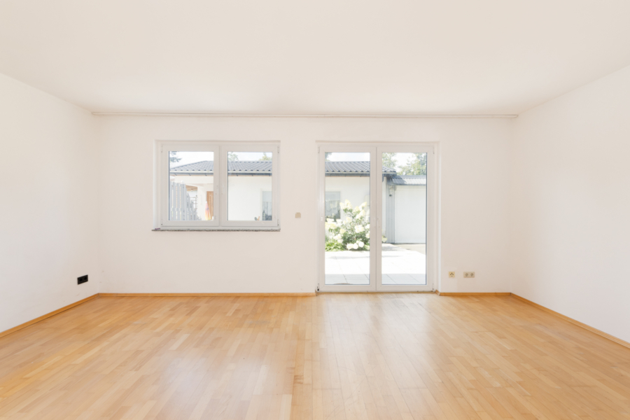 DHH rechts: Wohnzimmer II