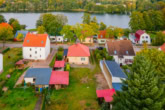 Zweite Seereihe - Zweite Seereihe! Mit Keller, Einbauküche, Kamin: Gemütlicher Bungalow in Hennickendorf