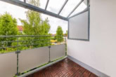 Balkon - Mit Südbalkon, Stellplatz, Keller, Einbauküche, Abstellraum: Helle/freundliche Wohnung in Schöneiche