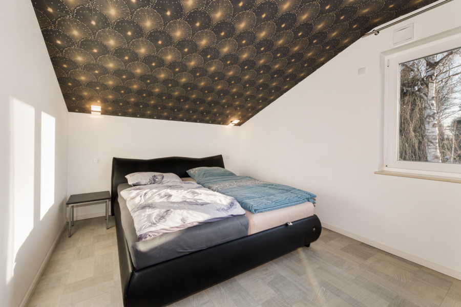 Schlafzimmer II