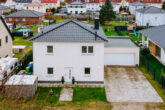 Stadtvilla mit Doppelgarage - Moderne Stadtvilla mit Doppelgarage, Einbauküche, Kaminzug und guter Energieeffizienz in Fredersdorf