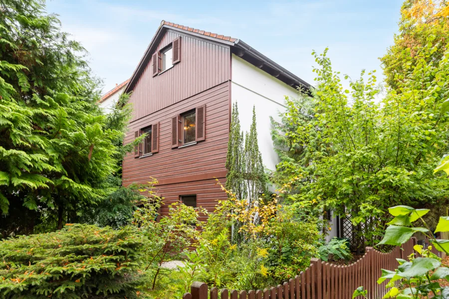 Doppelhaushälfte mit ausgebautem DG