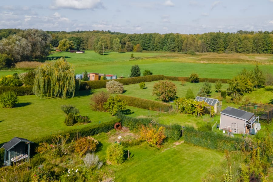 Garten mit Feld- und Waldblick