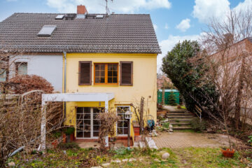 Mit Terrasse, Südwest-Garten, Einbauküche, modernem Bad: Hübsche Doppelhaushälfte in Oberschöneweide, 12459 Berlin, Doppelhaushälfte